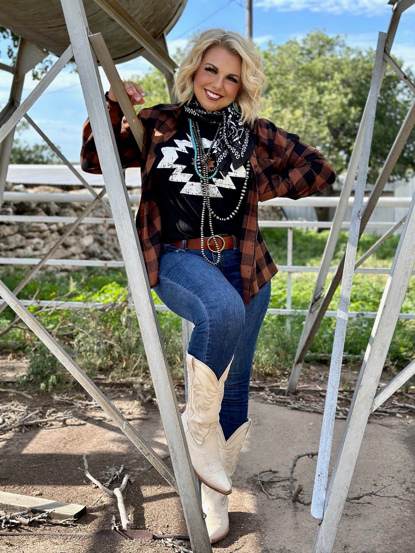 Durango Aztec Vneck Tee