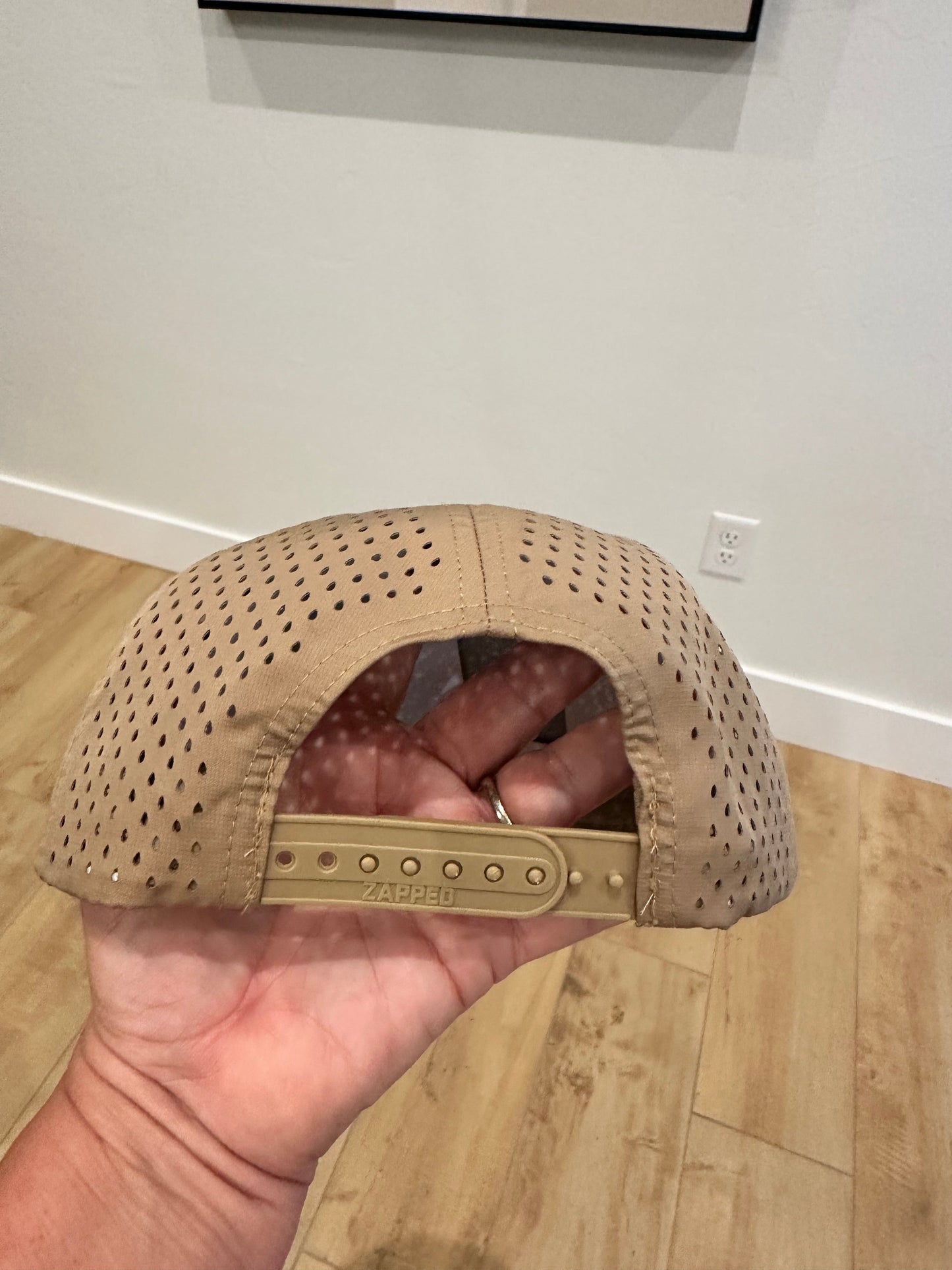 ALL JUICE NO SEEDS ON A Mens Rope Hat